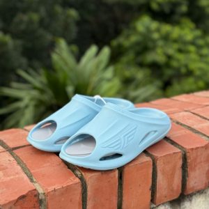 Redtape Blue Premium Sliders
